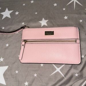 NWT Kate spade blush pink leather wristlet gold accents nice and new cute 🥰